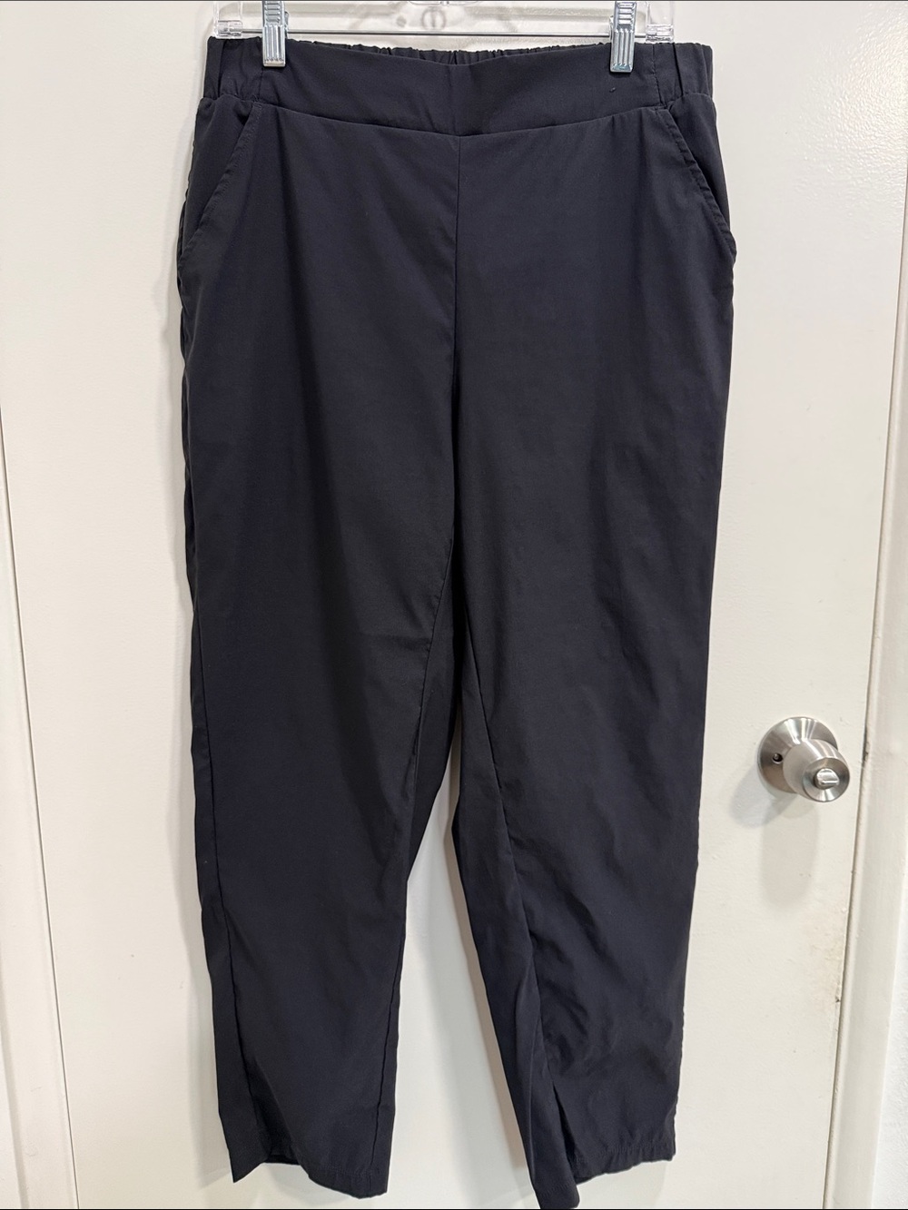 Modern Ambition Pants Size L